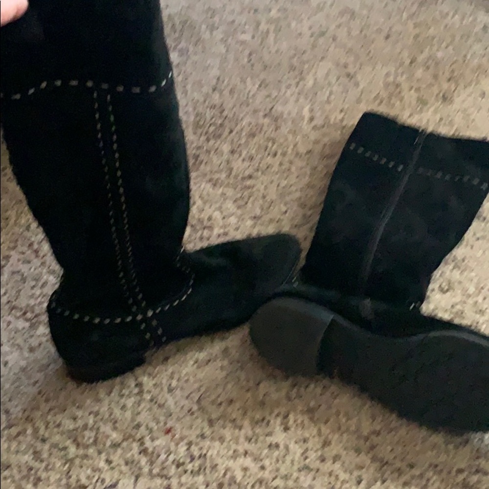 Black knee high boots